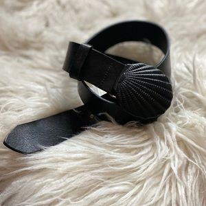 Vintage What The Shell Leather Western Scallop Concho Buckle OOAK statement Belt